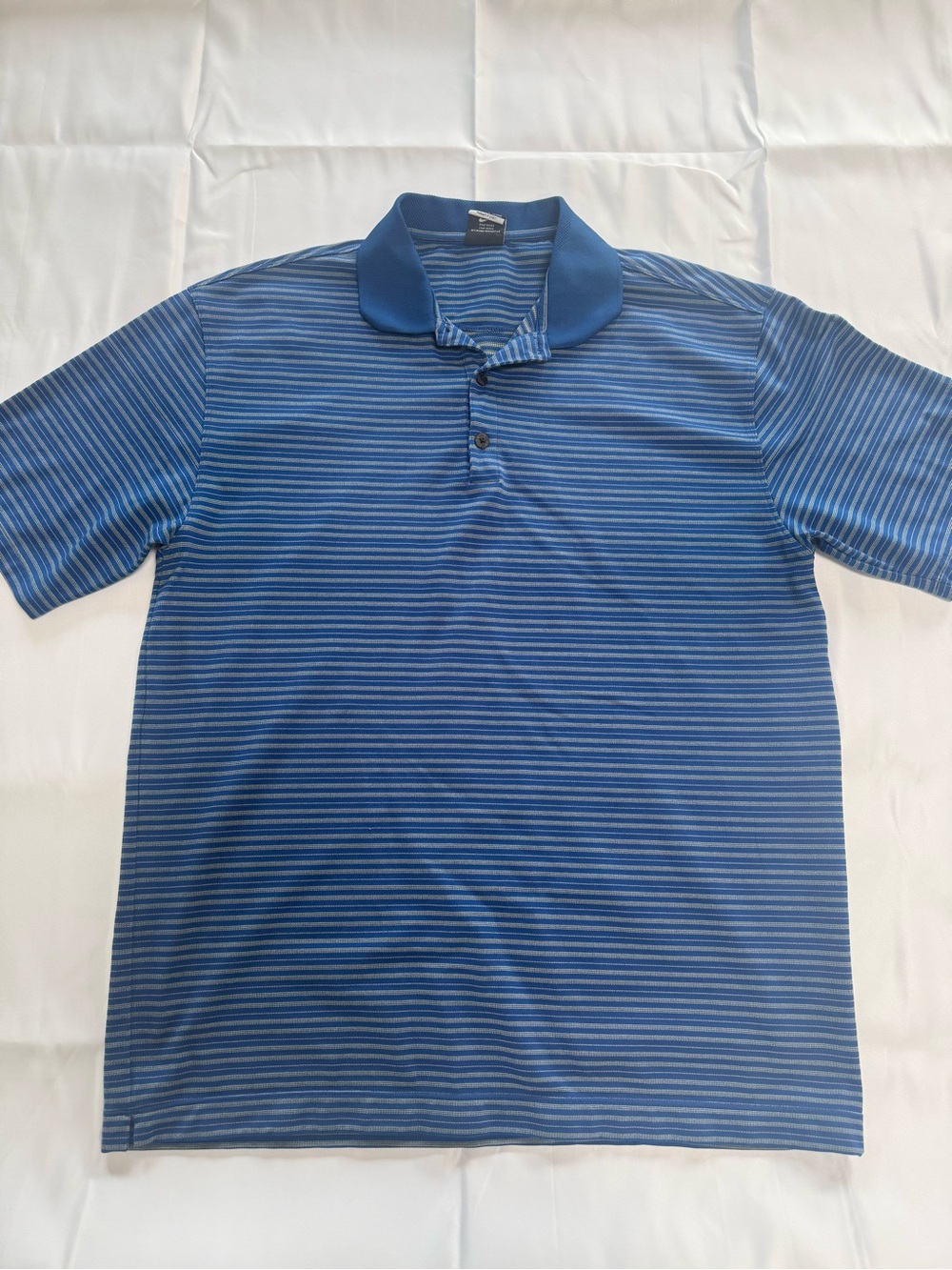 Vintage Men’s Large Nike Blue Striped Golf Polo
